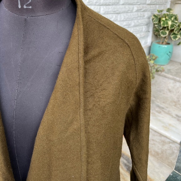 Moss Green Open Shrug - Picture 3 of 7